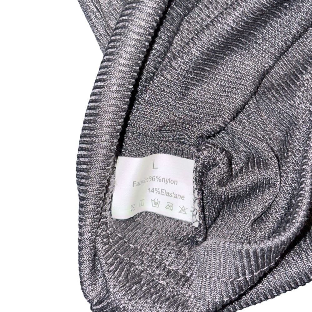 Women's Gray Ribbed Tank Top - Picture 3 of 3